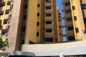 Venta de moderno apartamento de 350mts en la Trigaleña 
